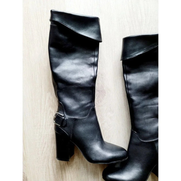 Vince Camuto Black Sidney Leather Block Heel Tall Knee High Buckle Boots 8.5 - Picture 2 of 16